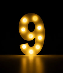 9 Licht Cijfer